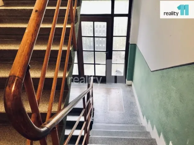 Pronájem bytu 2+kk, Praha - Dejvice, Vostrovská, 46 m2