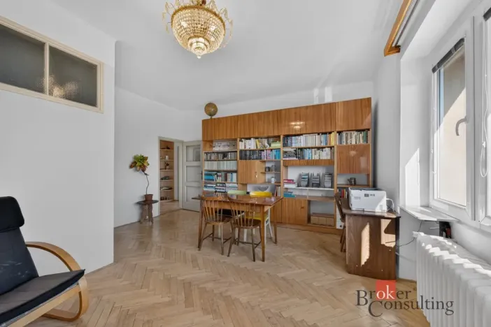 Prodej bytu 3+1, Plzeň - Jižní Předměstí, Arbesova, 71 m2