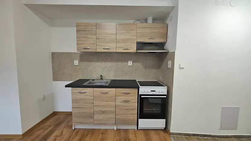 Pronájem bytu 1+kk, Svitávka, Hybešova, 39 m2