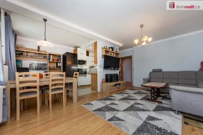 Prodej bytu 3+kk, Praha - Horní Počernice, Lhotská, 80 m2