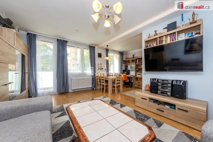 Prodej bytu 3+kk, Praha - Horní Počernice, Lhotská, 80 m2