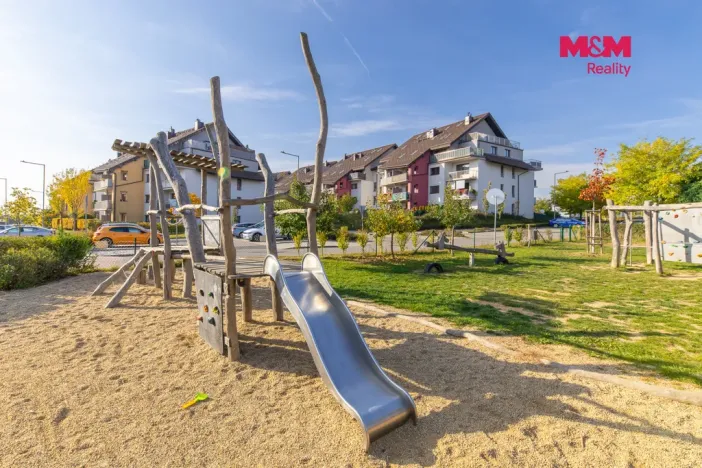 Prodej bytu 2+kk, Moravany, Višňová, 51 m2