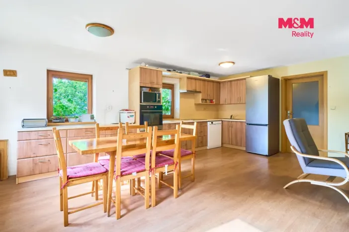 Prodej rodinného domu, Náchod - Lipí, 260 m2