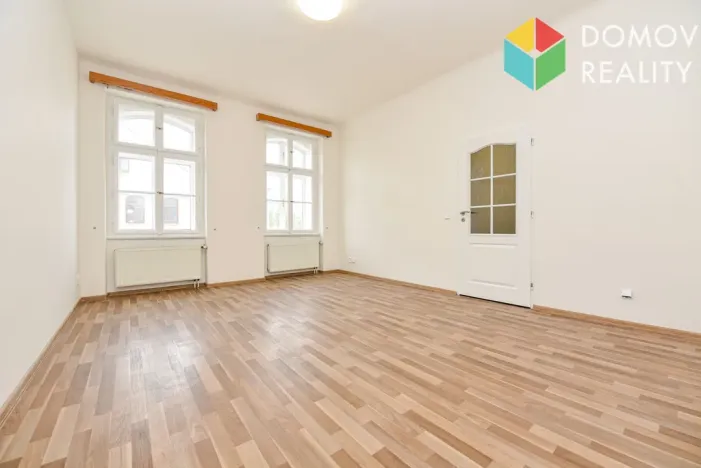 Pronájem bytu 1+1, Králův Dvůr, Bezručova, 39 m2