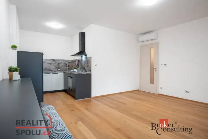 Pronájem bytu 1+kk, Brno - Jehnice, Kleštínek, 56 m2