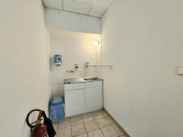 Pronájem kanceláře, Brno, Cejl, 30 m2