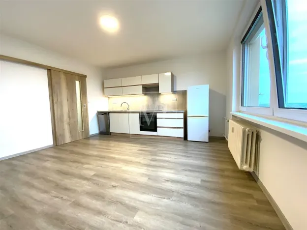 Pronájem bytu 2+kk, Praha - Čimice, Okořská, 39 m2