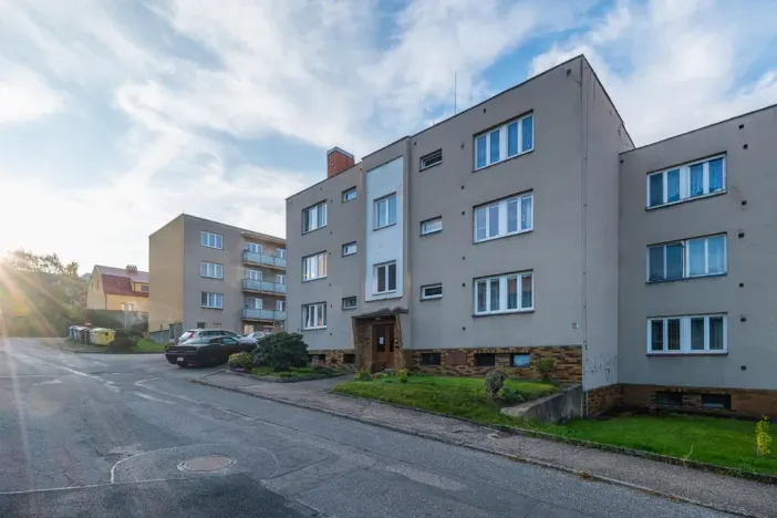 Prodej bytu 3+1, Čerčany, Družstevní, 64 m2
