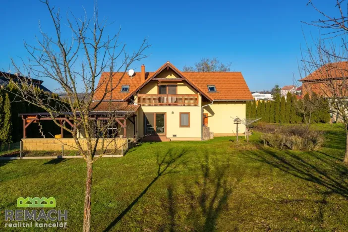 Prodej rodinného domu, Ořechov, 190 m2