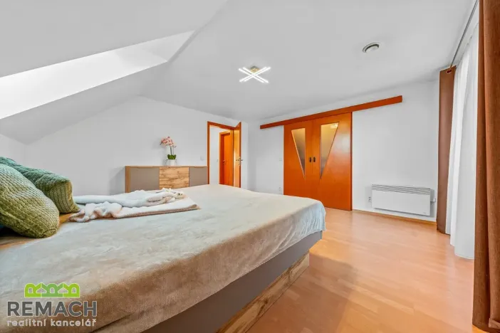 Prodej rodinného domu, Ořechov, 190 m2