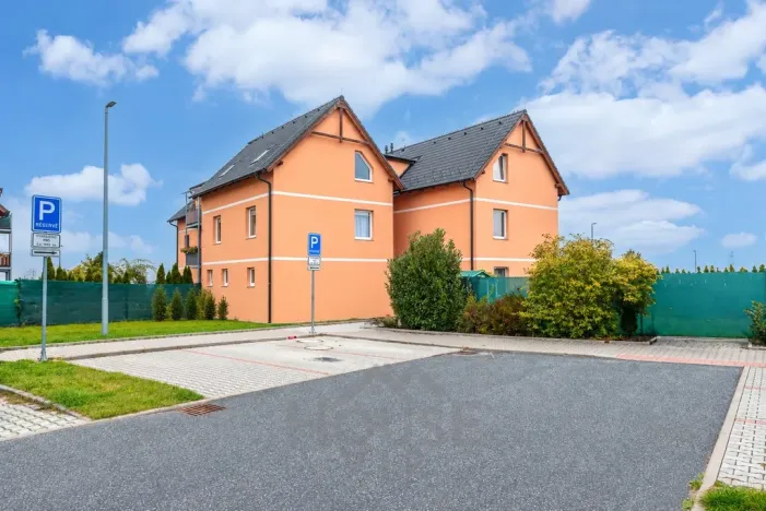 Prodej bytu 3+1, Nehvizdy, Gabčíkova, 65 m2