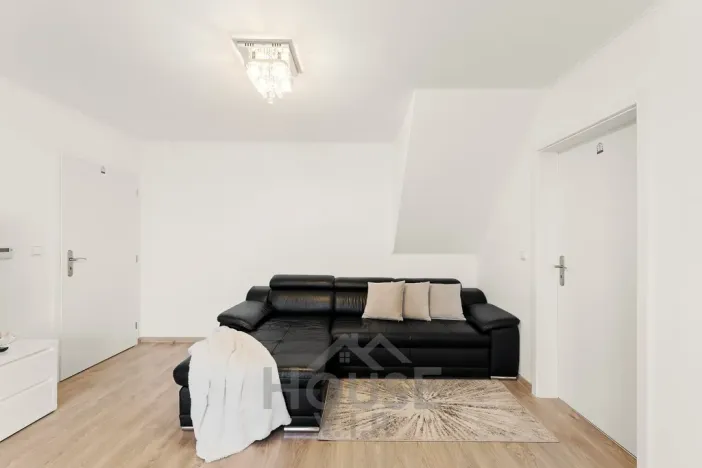 Prodej bytu 3+1, Nehvizdy, Gabčíkova, 65 m2