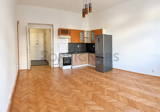 Pronájem bytu 2+kk, Praha - Libeň, náměstí Dr. Václava Holého, 62 m2