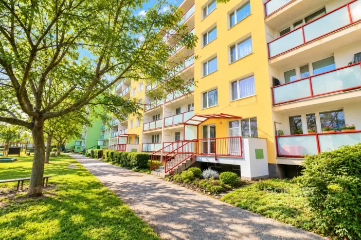 Pronájem bytu 3+kk, Odolena Voda, Československé armády, 70 m2