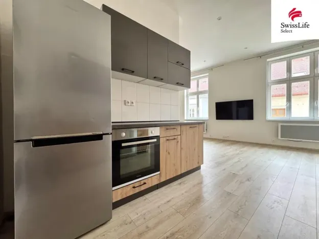 Pronájem bytu 1+1, Chomutov, Klostermannova, 41 m2