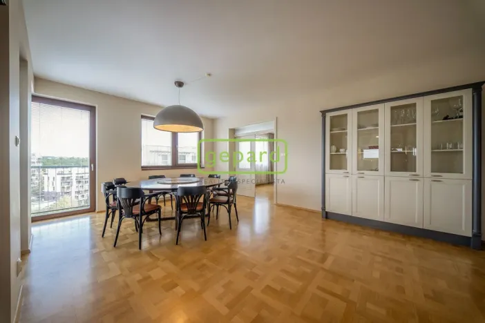 Prodej bytu 6+kk a větší, Praha, Učňovská, 190 m2