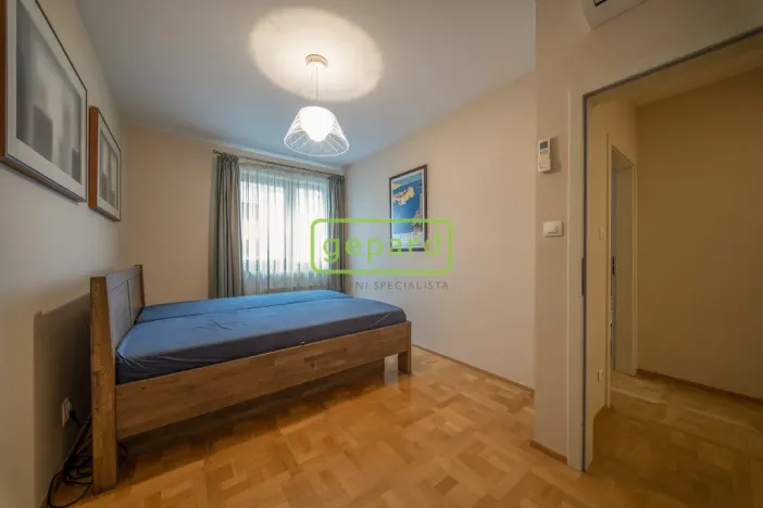 Prodej bytu 6+kk a větší, Praha, Učňovská, 190 m2