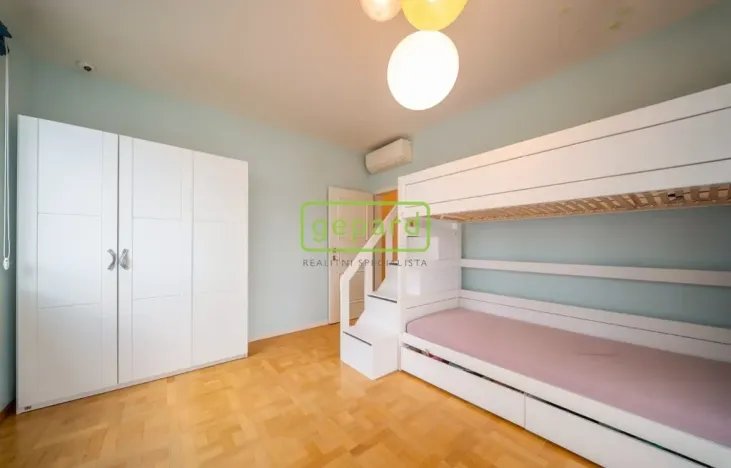 Prodej bytu 6+kk a větší, Praha, Učňovská, 190 m2