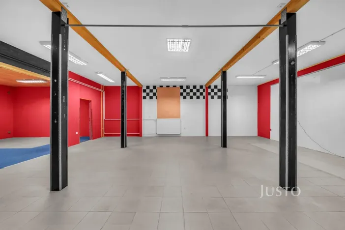 Pronájem obchodního prostoru, Kutná Hora - Hlouška, Benešova, 170 m2