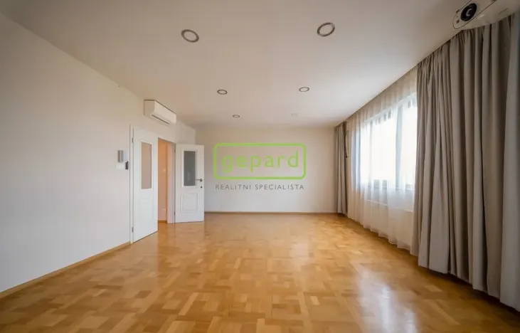 Prodej bytu 4+kk, Praha, Učňovská, 99 m2