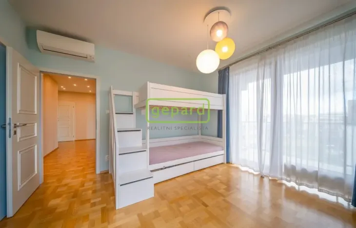 Prodej bytu 4+kk, Praha, Učňovská, 99 m2