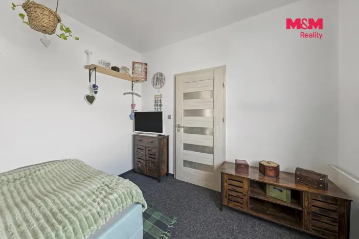 Prodej bytu 3+1, Česká Lípa, Svárovská, 65 m2