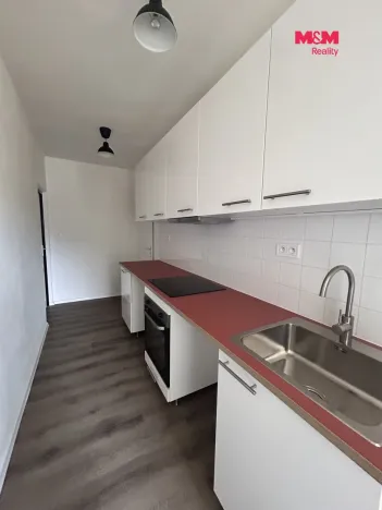 Pronájem bytu 2+1, Ústí nad Labem - Severní Terasa, Maková, 44 m2