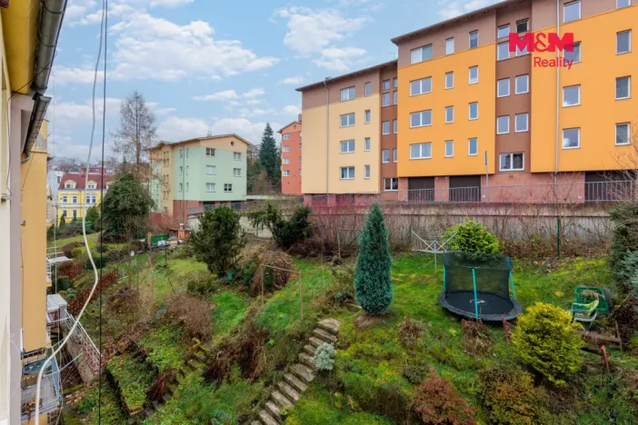 Pronájem bytu 2+kk, Karlovy Vary - Drahovice, Kvapilova, 37 m2