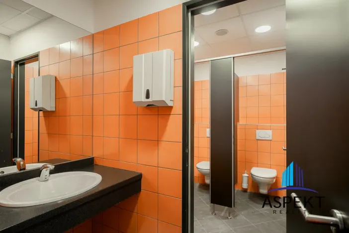 Pronájem kanceláře, Praha - Chodov, Líbalova, 26 m2