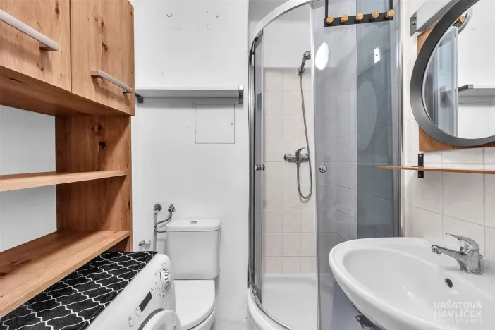 Pronájem bytu 1+1, Hradec Králové, Ladova, 29 m2