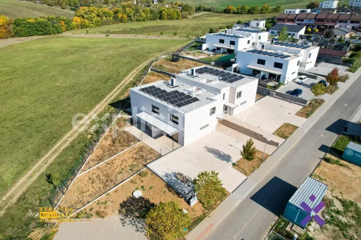 Pronájem bytu 3+kk, Uherský Brod, Stojanova, 81 m2