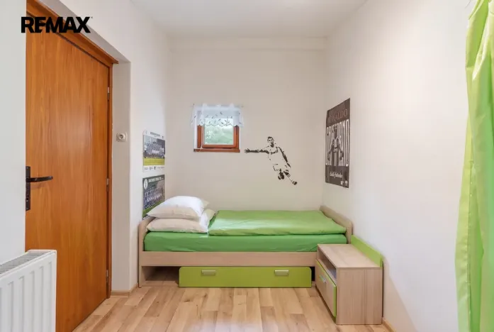 Prodej pozemku pro bydlení, Pyšely, Pod Loretou, 2743 m2