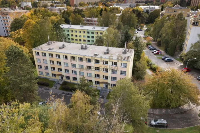 Prodej bytu 4+1, Praha - Kobylisy, Šimůnkova, 77 m2