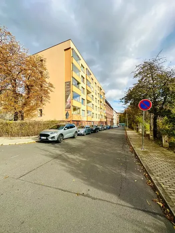 Prodej bytu 3+1, Karlovy Vary, Šmeralova, 87 m2
