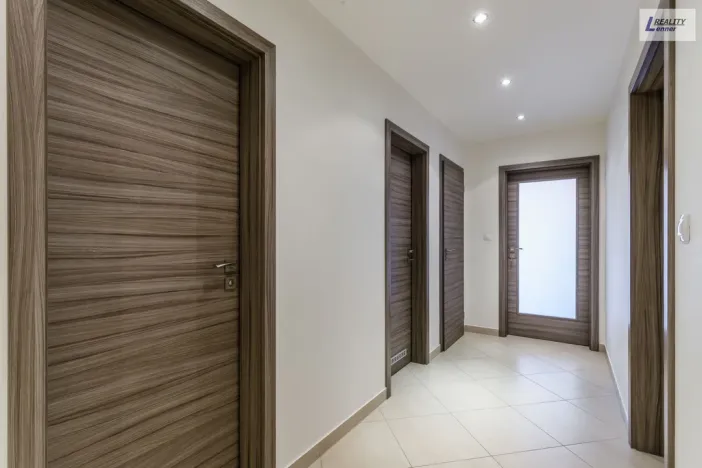 Prodej bytu 3+kk, Praha - Kamýk, Papírníkova, 82 m2