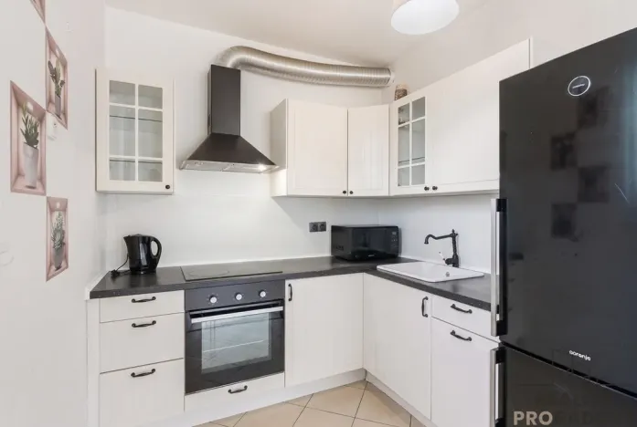 Pronájem bytu 2+kk, Praha - Zličín, Sazovická, 55 m2