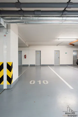 Pronájem bytu 2+kk, Praha - Zličín, Sazovická, 55 m2