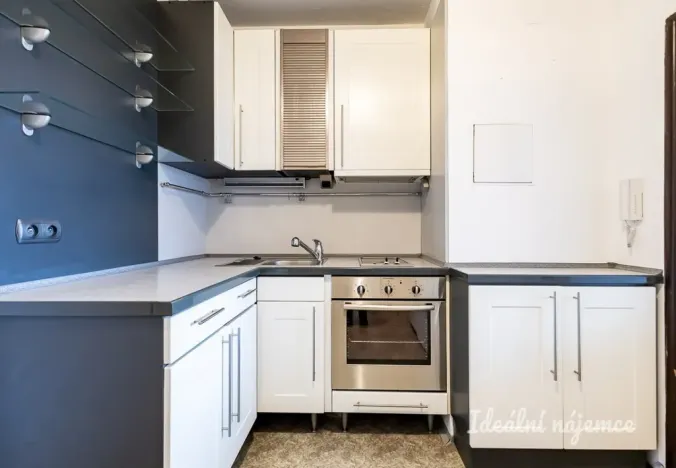 Pronájem bytu 2+kk, Praha - Čakovice, Cukrovarská, 40 m2