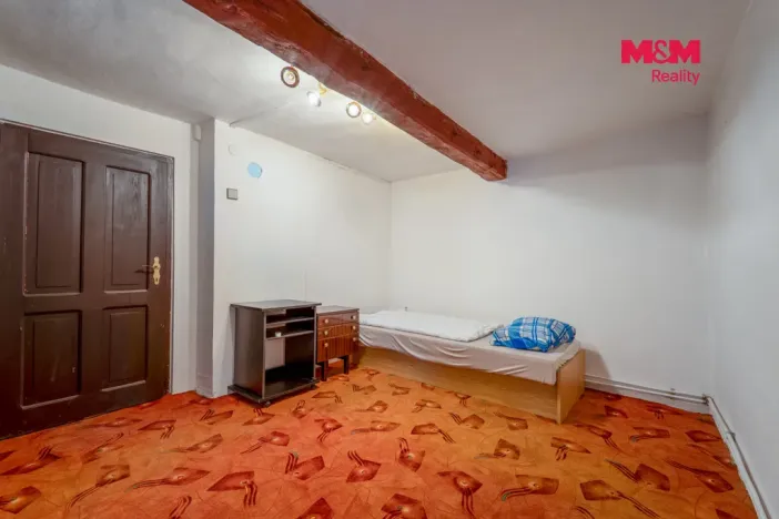 Prodej rodinného domu, Křenice, 90 m2