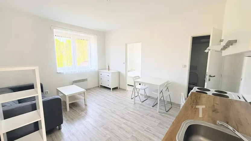 Pronájem bytu 2+kk, Boskovice, Svatopluka Čecha, 31 m2