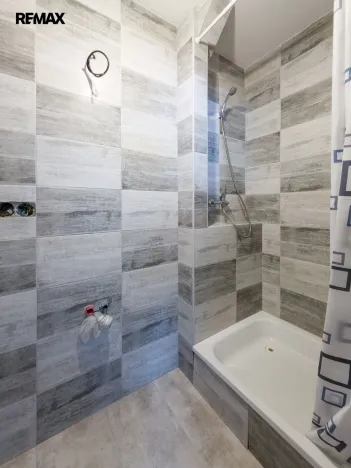 Prodej chalupy, Český Rudolec - Markvarec, 222 m2