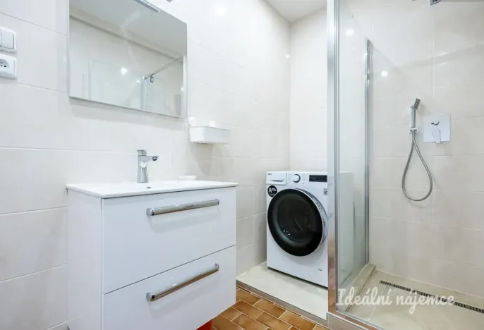 Pronájem bytu 2+1, Praha - Krč, Nad pískovnou, 67 m2