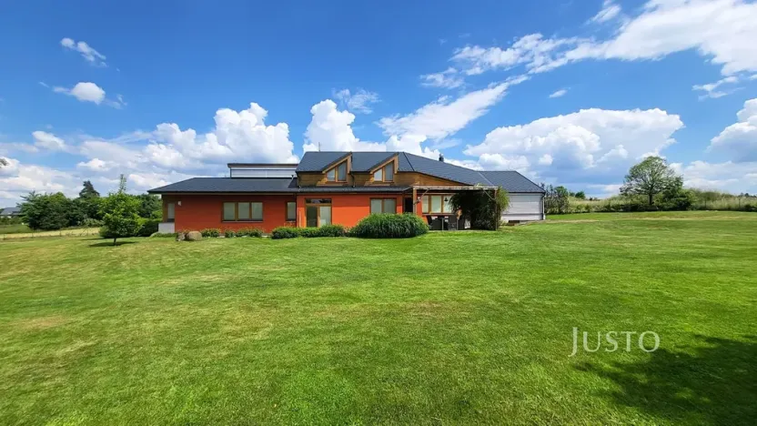 Prodej rodinného domu, Čížová, 346 m2