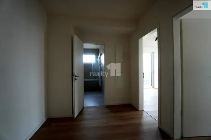 Pronájem bytu 2+kk, Praha - Hlubočepy, 56 m2