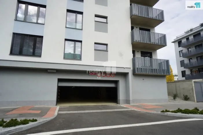 Pronájem bytu 2+kk, Praha - Hlubočepy, 56 m2
