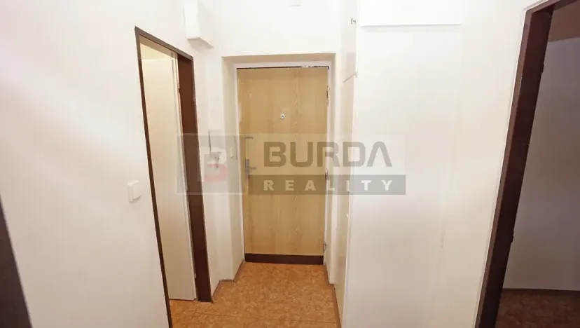 Pronájem bytu 1+1, Neratovice, 30 m2