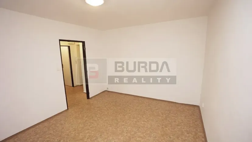 Pronájem bytu 1+1, Neratovice, 30 m2