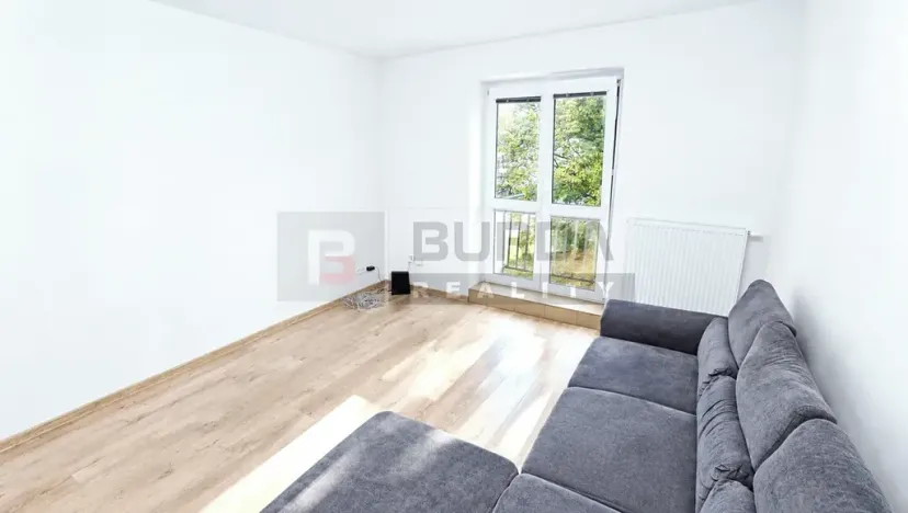 Pronájem bytu 2+1, Neratovice, 54 m2