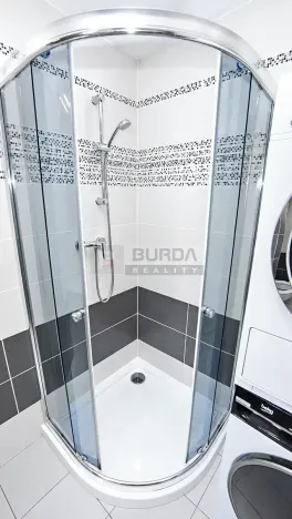 Pronájem bytu 2+1, Neratovice, 54 m2