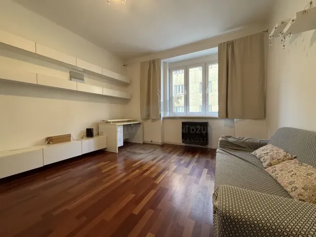 Pronájem bytu 1+kk, Praha - Strašnice, Za poštou, 32 m2